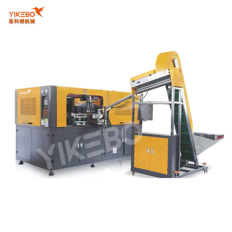 全自動高速吹瓶機Fully automatic high-speed bottle blowing machine